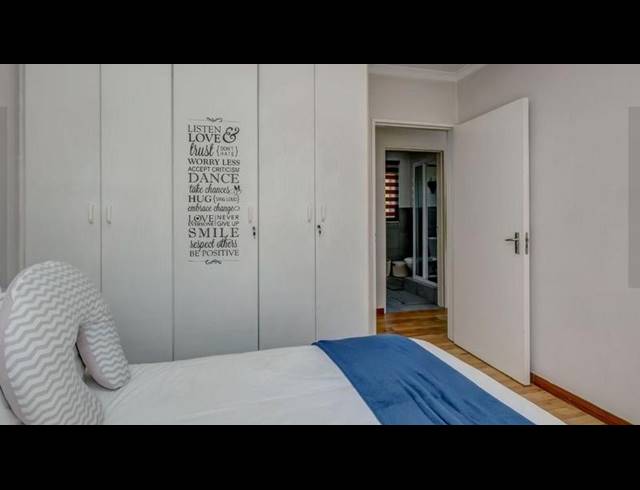 2 BEDROOM TOWNHOUSE FOR SALE IN HONEYDEW RIDGE